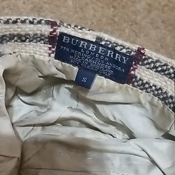 Burberry Beige and Black Plaid Cap - Picture 2 of 2